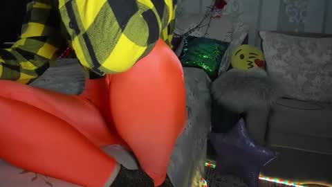 Nicki--------- Welcome to my Room online show from November 2025 08:17:01 AM