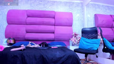 MeganFOXXI  online show from January 2025 12:17:01 AM