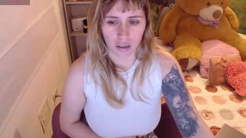MEGAN online show from April 2026 10:10:01 AM