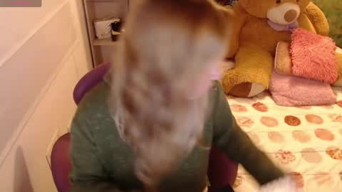 MEGAN online show from April 2026 10:03:01 AM