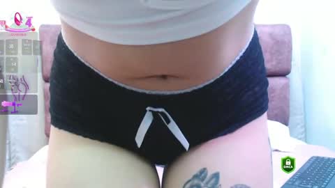 Snapshot of meganmistress_ chatting on March 2025 03:13:02 PM MeganM online show from March 2025 03:13:02 PM