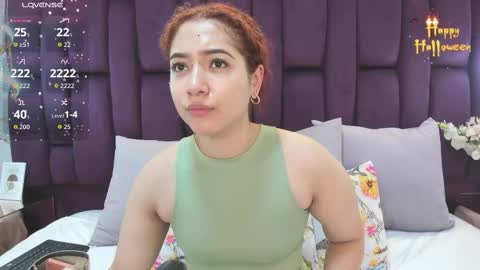 Snapshot of megannherrera chatting on October 2025 12:03:01 PM Megan online show from October 2025 12:03:01 PM