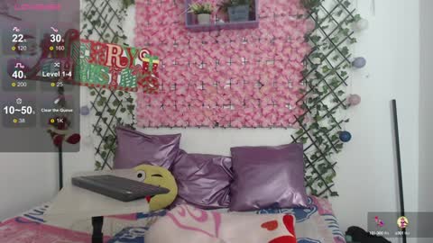 Snapshot of megannixx chatting on December 2024 03:53:02 PM megannixx online show from December 2024 03:53:02 PM