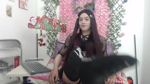 Snapshot of megannixx chatting on December 2024 08:49:01 PM megannixx online show from December 2024 08:49:01 PM