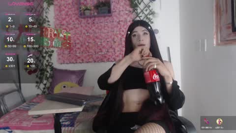 Snapshot of megannixx chatting on December 2024 06:53:02 AM megannixx online show from December 2024 06:53:02 AM