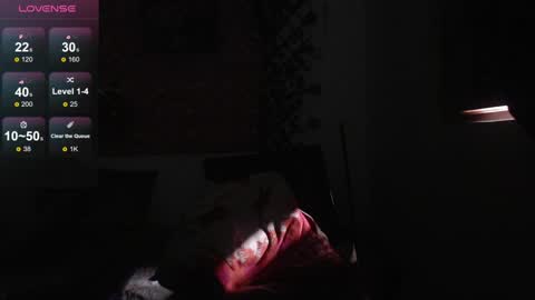 Snapshot of megannixx chatting on December 2024 01:03:02 PM megannixx online show from December 2024 01:03:02 PM