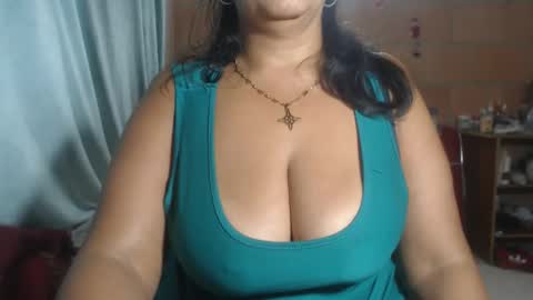 Snapshot of meganny_2023 chatting on September 2025 01:18:02 AM Danny online show from September 2025 01:18:02 AM