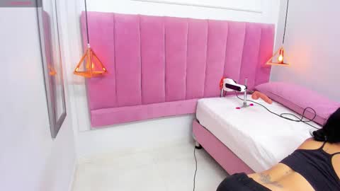 Megan  online show from October 2025 07:45:02 PM