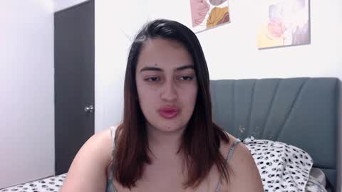 Snapshot of megansnow_ chatting on September 2025 03:22:01 AM MEGAN online show from September 2025 03:22:01 AM