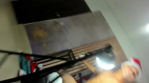 megansullivann online show from December 2025 10:48:02 PM