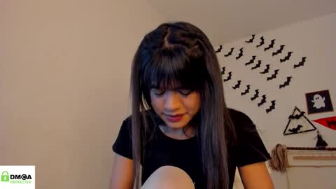 Megan online show from October 2025 05:30:02 PM