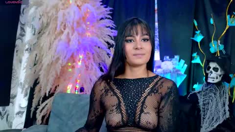 Megan online show from October 2025 08:31:02 PM