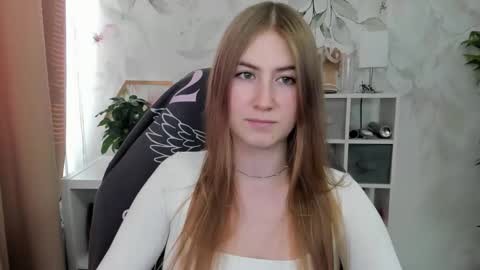 Snapshot of meganx_candy chatting on October 2025 12:33:01 PM Megan online show from October 2025 12:33:01 PM