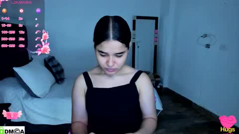 Megan Xue online show from October 2025 12:25:02 AM