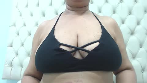 Snapshot of megatitsxxx chatting on December 2024 05:58:02 PM milfpleasure online show from December 2024 05:58:02 PM