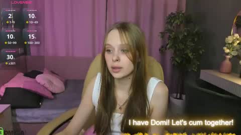 Snapshot of megg_ryan chatting on July 2026 09:24:01 AM megg_ryan online show from July 2026 09:24:01 AM