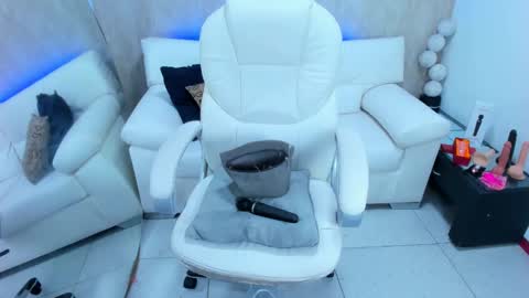 meggan online show from January 2025 04:36:02 AM