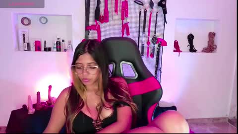 Your best slave  online show from December 2024 05:31:01 PM