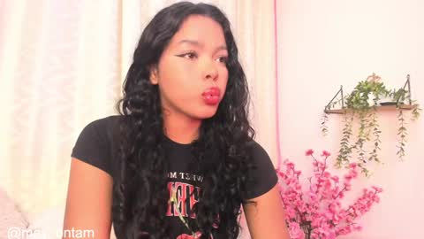 Snapshot of meggancarter chatting on January 2025 12:38:01 AM online show from January 2025 12:38:01 AM