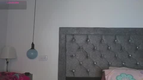 Meghan  online show from November 2025 08:52:02 PM