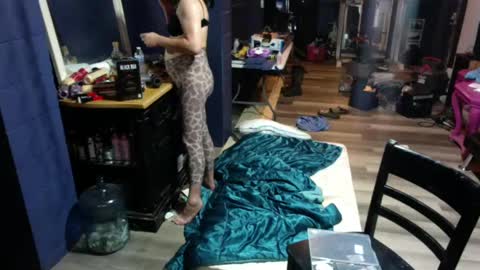 meghan online show from October 2025 10:18:02 PM