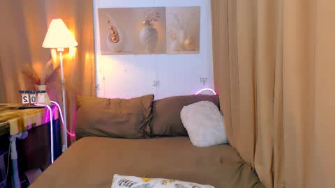 mel_rai14 online show from April 2026 02:26:01 PM