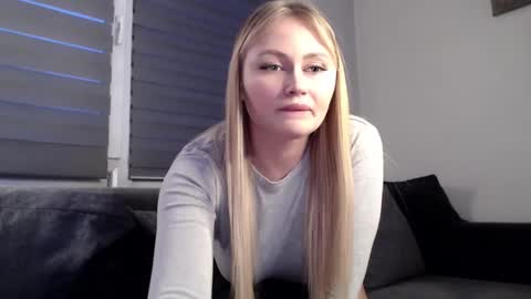 Snapshot of melani_a chatting on January 2025 02:19:01 PM Melania online show from January 2025 02:19:01 PM