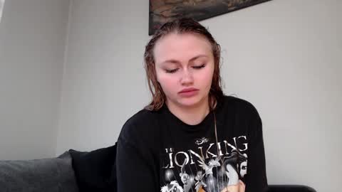 Snapshot of melani_a chatting on January 2025 11:04:02 AM Melania online show from January 2025 11:04:02 AM