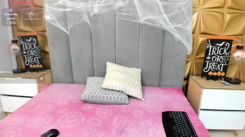 Melani online show from October 2025 02:25:02 PM