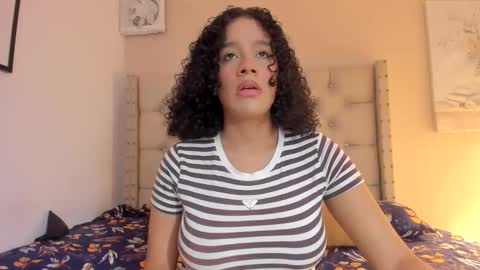 melania_xtreme online show from December 2025 02:18:01 AM