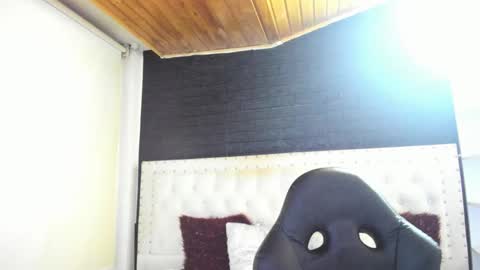 Melanie  online show from March 2025 04:07:02 AM