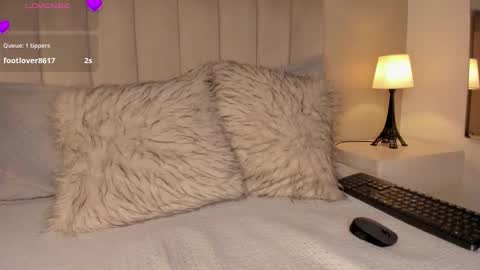 Melanie online show from February 2026 07:36:01 PM