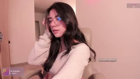 Snapshot of melanie_owo chatting on September 2025 10:12:01 PM Melanie online show from September 2025 10:12:01 PM