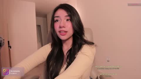 Snapshot of melanie_owo chatting on October 2025 11:16:01 PM Melanie online show from October 2025 11:16:01 PM