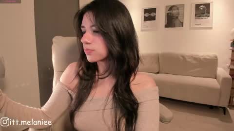Melanie online show from May 2026 02:09:02 AM