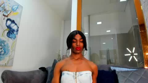 MELANIE online show from May 2026 09:53:01 PM