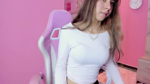 Melanie  online show from March 2026 01:28:02 PM