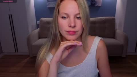 Melanie Bennett online show from May 2026 06:52:01 AM