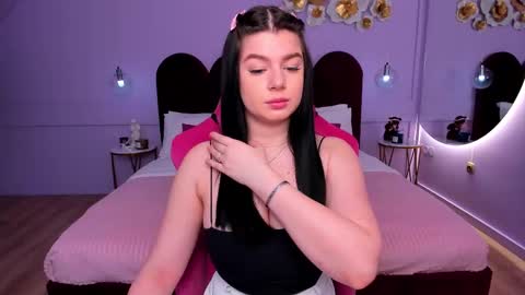 Melanie online show from February 2025 03:21:01 PM