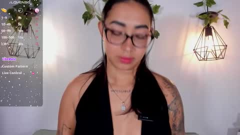 Snapshot of melanieecox chatting on February 2026 11:55:01 PM Melanie online show from February 2026 11:55:01 PM