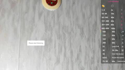 Snapshot of melanierioss_ chatting on March 2026 01:05:01 PM online show from March 2026 01:05:01 PM