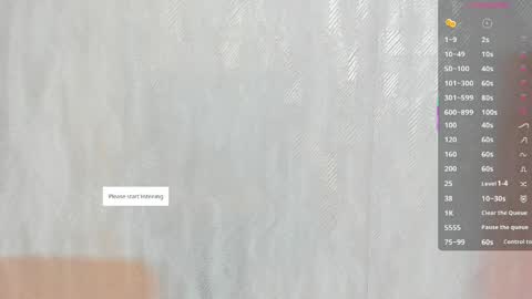 Snapshot of melanierioss_ chatting on May 2026 01:21:02 PM online show from May 2026 01:21:02 PM