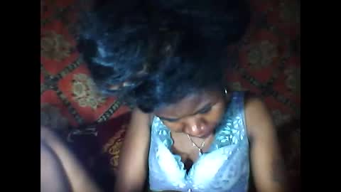 Snapshot of melanih chatting on January 2026 05:33:02 AM melanih online show from January 2026 05:33:02 AM