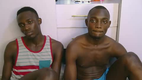 Snapshot of melanin_hotguys chatting on March 2025 10:00:02 AM MEDDY AND Faizal online show from March 2025 10:00:02 AM