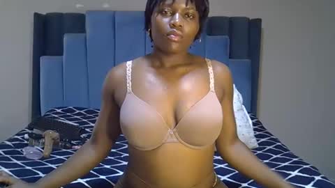 Moon online show from April 2026 12:51:02 PM