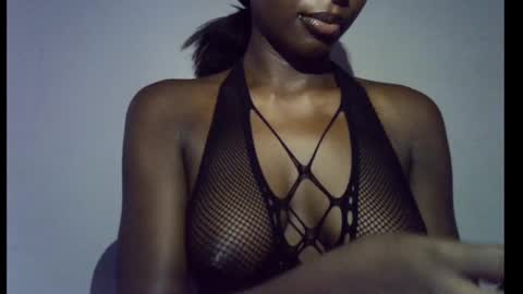Snapshot of melanine_floral chatting on February 2025 05:29:01 PM Praiz online show from February 2025 05:29:01 PM