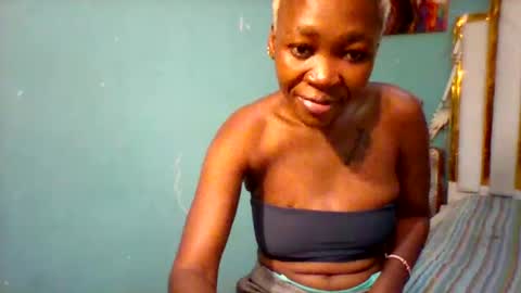 melaninndriping online show from October 2025 07:34:01 AM