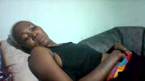 melaninndriping online show from November 2025 04:41:02 PM