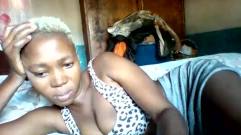 melaninndriping online show from November 2025 06:58:01 AM