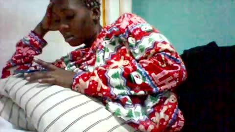 melaninndriping online show from November 2025 06:28:01 AM